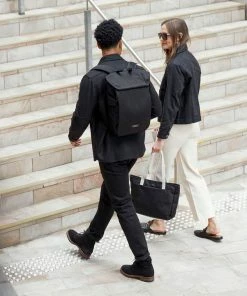 BR MELBOURNE BACKPACK LIFESTYLE