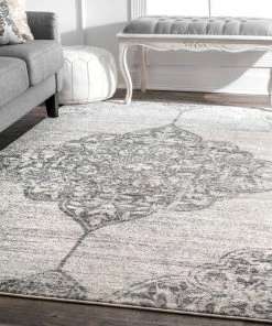 NLD VINTAGE MEDALLION LESSI RUGS