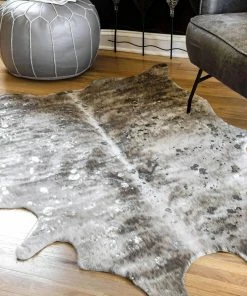 NLD BLACK SPOTTED FAUX COWHIDE RUG