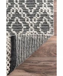 NLD MID CENTURY HAND WOVEN DARLEN TASSEL