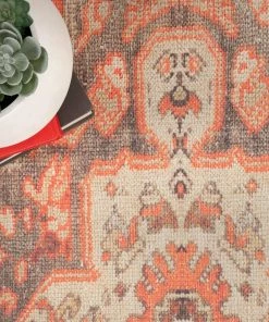 NLD RUGS EMER MEDALLION