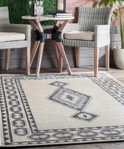NLD GREAT OUTDOORS GREY IRIS DIAMOND RUG