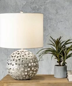 NLD LIGHTING METAL SPHEAR TABLE LAMP - 20