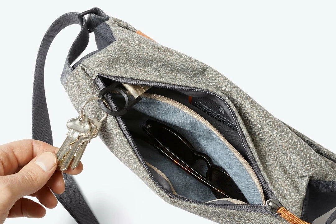 BR LIFESTYLE SLING MINI 4 BR LIFESTYLE SLING MINI