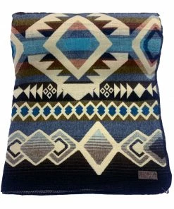 AT BOHO ALPACA INCA (ECUADOR)