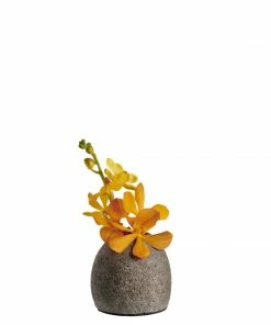 TXD HYGGE STONESHARD VASES 8 TXD HYGGE STONESHARD VASES