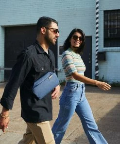 BR LIFESTYLE SLING MINI 17 BR LIFESTYLE SLING MINI