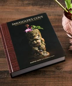 VK SMUGGLER'S COVE : EXOTIC COCKTAILS, RUM, AND THE CULT OF VIK