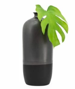BLACK REACTIVE GLAZE BOTTLE VASES