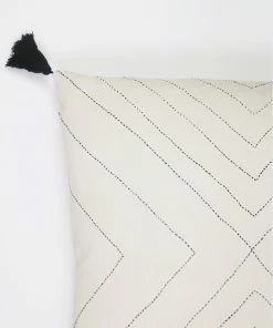 AN BOHO BONE ARROW THROW PILLOWS