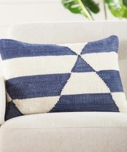 JPD COSMIC BY NIKKI CHU OTWAY COZY UP