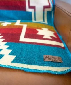 AT ALPACA SANTA FE (ECUADOR)