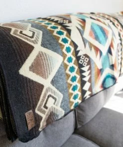 AT BOHO ALPACA INCA (ECUADOR)