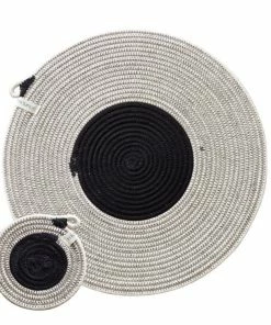 MM ENTERTAINING LIQUORICE COTTON PLACEMAT (SOUTH AFRICA) 8 MM ENTERTAINING LIQUORICE COTTON PLACEMAT (SOUTH AFRICA)