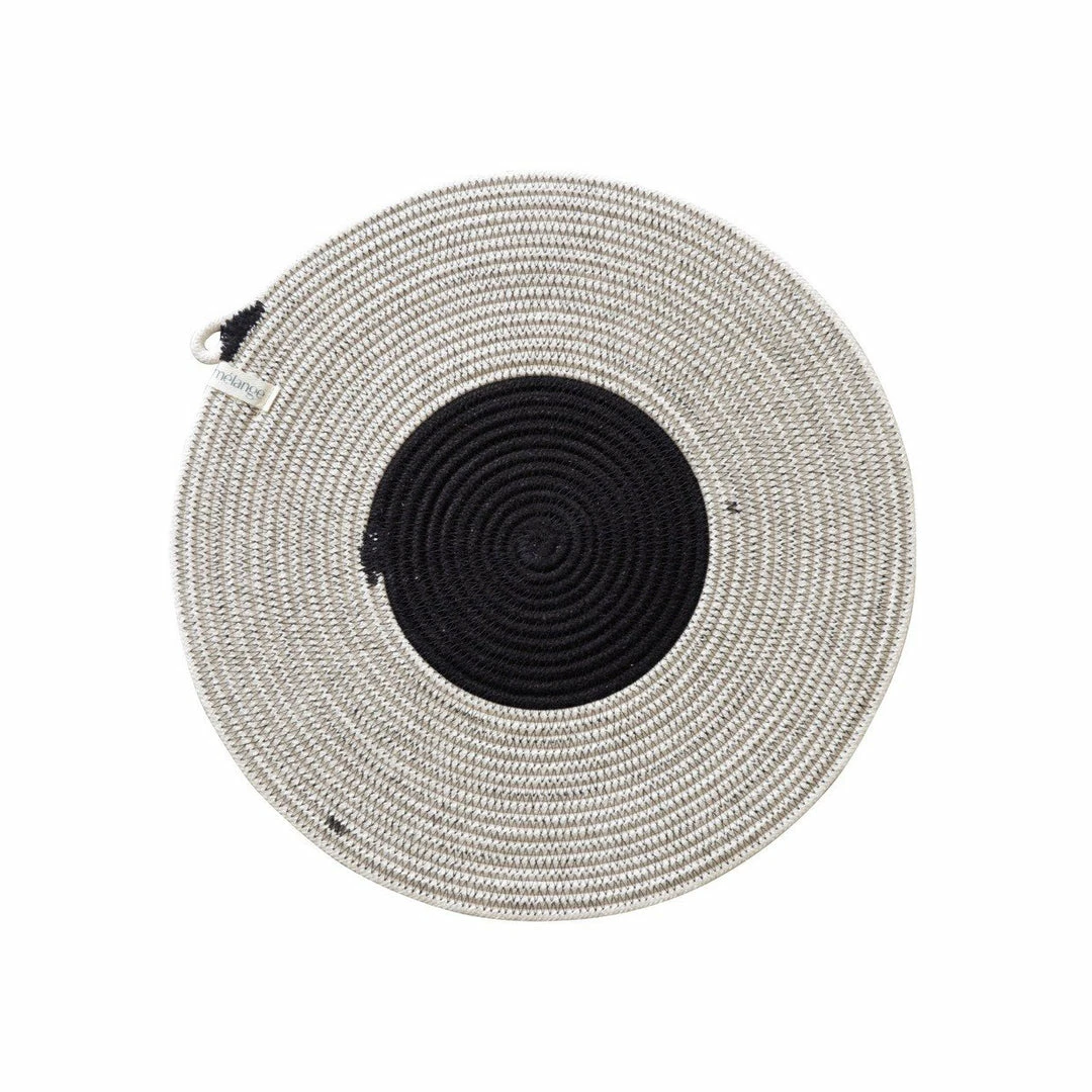 MM ENTERTAINING LIQUORICE COTTON PLACEMAT (SOUTH AFRICA) 6 MM ENTERTAINING LIQUORICE COTTON PLACEMAT (SOUTH AFRICA)