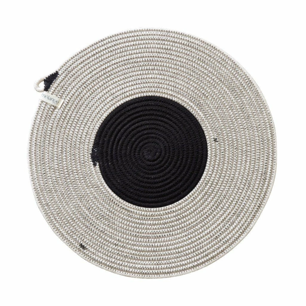 MM ENTERTAINING LIQUORICE COTTON PLACEMAT (SOUTH AFRICA) 3 MM ENTERTAINING LIQUORICE COTTON PLACEMAT (SOUTH AFRICA)