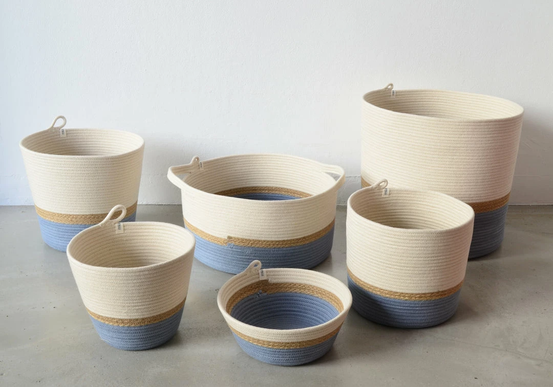 MM BASKETS JUTE & BLUE-GREY BLOCK COTTON CYLINDER BASKET 5 MM BASKETS JUTE & BLUE-GREY BLOCK COTTON CYLINDER BASKET
