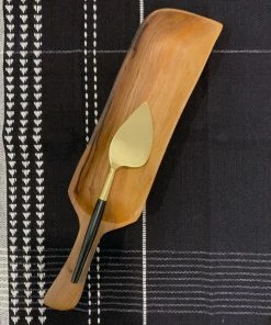 SW OLIVE WOOD HANDLE TRAY (KENYA)