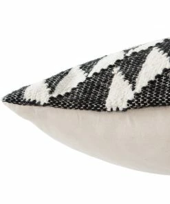 JPD OMNI BY NIKKI CHU NOMADIC COZY UP