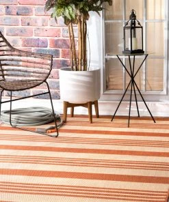 NLD BLACK ROBAN STRIPE RUG