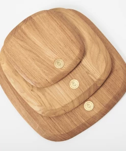 CL FRENCH OAK SQUARE BOARD