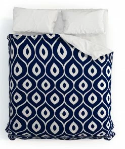 DYD LEELA NAVY DUVET / COMFORTER 34 DYD LEELA NAVY DUVET / COMFORTER