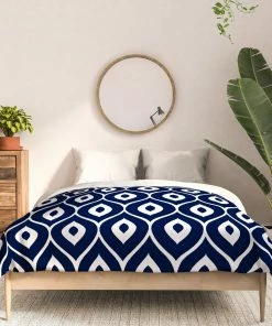 DYD LEELA NAVY DUVET / COMFORTER 29 DYD LEELA NAVY DUVET / COMFORTER
