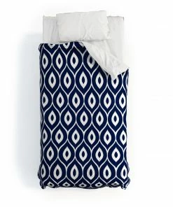 DYD LEELA NAVY DUVET / COMFORTER 30 DYD LEELA NAVY DUVET / COMFORTER
