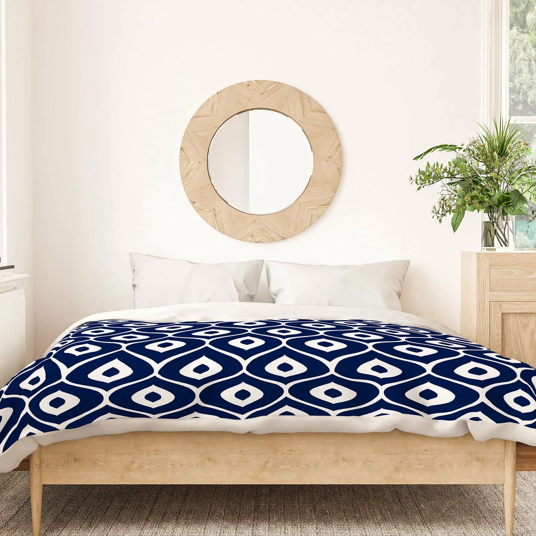 DYD LEELA NAVY DUVET / COMFORTER 22 DYD LEELA NAVY DUVET / COMFORTER