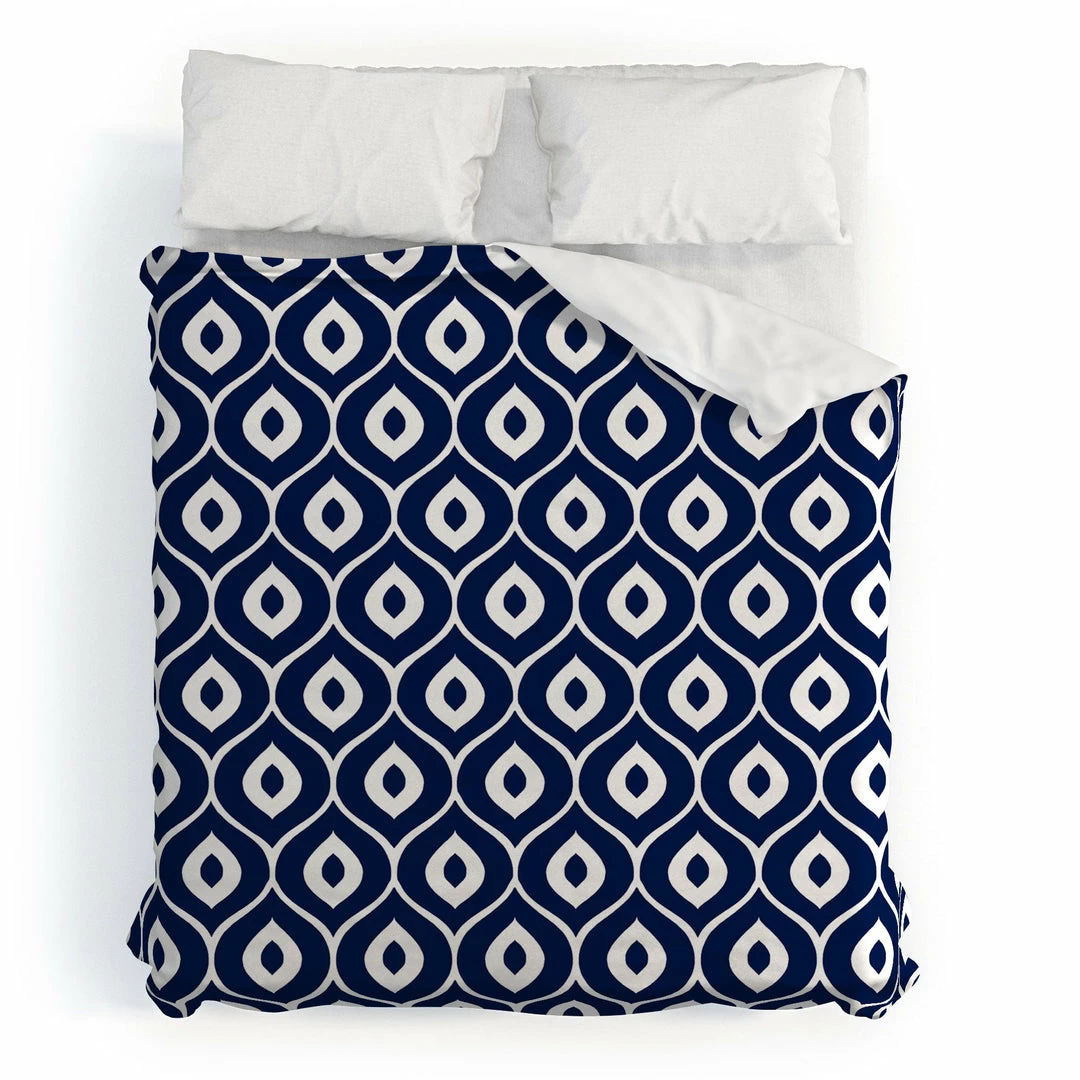 DYD LEELA NAVY DUVET / COMFORTER 20 DYD LEELA NAVY DUVET / COMFORTER