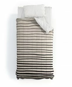 DYD BLACK HORIZONTAL LINES DUVET / COMFORTER 30 DYD BLACK HORIZONTAL LINES DUVET / COMFORTER