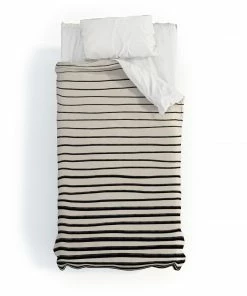 DYD BLACK HORIZONTAL LINES DUVET / COMFORTER 25 DYD BLACK HORIZONTAL LINES DUVET / COMFORTER