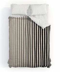 DYD BLACK VERTICAL LINES DUVET / COMFORTER