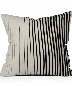 DYD BLACK VERTICAL LINES