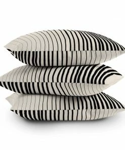 DYD BLACK VERTICAL LINES