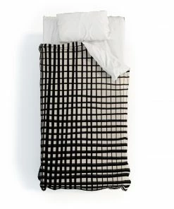 DYD HAND DRAWN GRID DUVET / COMFORTER