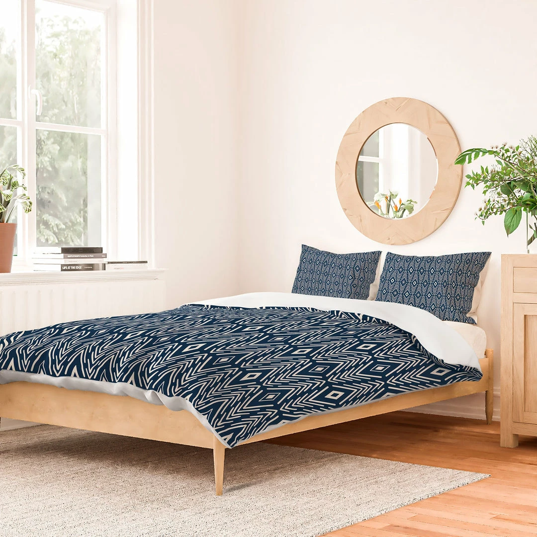 DYD BOHEMIAN DIAMONDS NAVY DUVET / COMFORTER 18 DYD BOHEMIAN DIAMONDS NAVY DUVET / COMFORTER