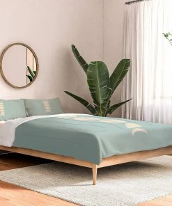 DYD MINIMAL MOON PHASES SAGE DUVET / COMFORTER