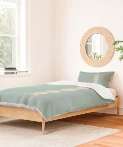 DYD MINIMAL MOON PHASES SAGE DUVET / COMFORTER