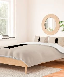 DYD BLACK MINIMAL MOON PHASES WHITE DUVET / COMFORTER