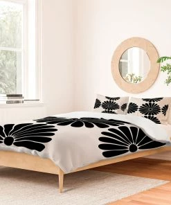 DYD BLACK RETRO DAISY I DUVET / COMFORTER