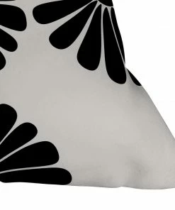 DYD BLACK RETRO DAISY THORW PILLOW
