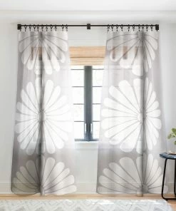 DYD WALL DECOR RETRO DAISY XI WINDOW CURTAINS 12 DYD WALL DECOR RETRO DAISY XI WINDOW CURTAINS
