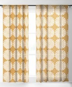 DYD WALL DECOR RETRO DAISY XIX WINDOW CURTAINS