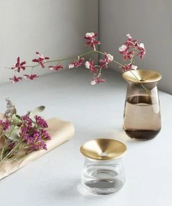 KN LUNA VASES