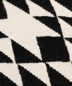 NO BLACK & WHITE ANDEAN DIAMOND PILLOW (PERU)