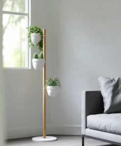 UMD BLACK FLORISTAND PLANTER