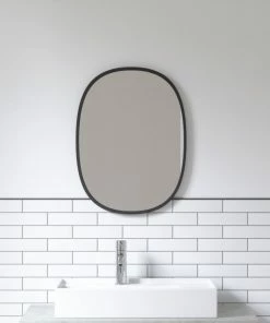 UMD BLACK HUB OVAL MIRROR 18 UMD BLACK HUB OVAL MIRROR