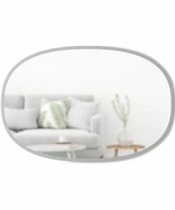 UMD BLACK HUB OVAL MIRROR