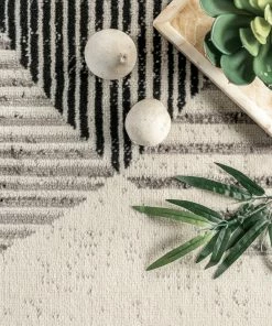 NL DAR PHASES ( 8' X 10' ) 13 NL DAR PHASES ( 8' X 10' )